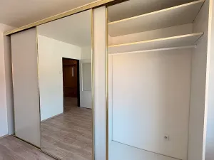 Prodej bytu 3+1, Praha, Hartigova, 64 m2