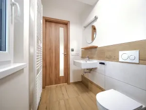 Pronájem rodinného domu, Praha - Radotín, Jaspisová, 100 m2