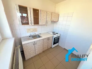 Pronájem bytu 2+1, Děčín, Plzeňská, 45 m2