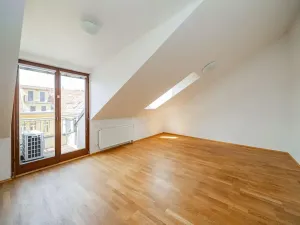 Pronájem bytu 5+1, Praha - Smíchov, Štefánikova, 168 m2
