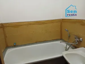 Prodej bytu 2+1, Karviná, Školská, 54 m2
