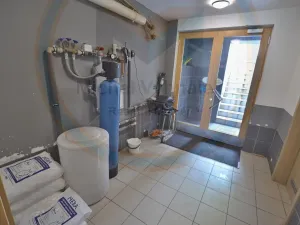 Pronájem bytu 2+kk, Klecany, Nám. Třebízského, 52 m2