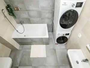 Prodej bytu 2+kk, Praha - Hrdlořezy, Mezilehlá, 51 m2