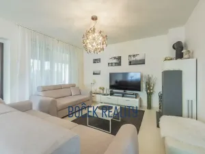 Prodej rodinného domu, Hostomice, Větrná, 116 m2