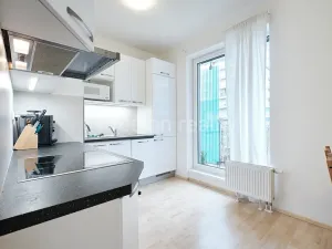 Prodej bytu 2+kk, Praha - Malešice, Nad úžlabinou, 48 m2