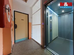 Prodej bytu 3+1, Sokolov, Švabinského, 78 m2