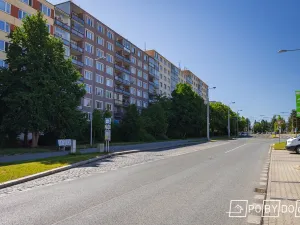 Prodej bytu 2+1, Plzeň - Skvrňany, Macháčkova, 63 m2