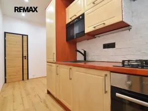 Pronájem bytu 2+1, Praha - Nové Město, Ladova, 65 m2