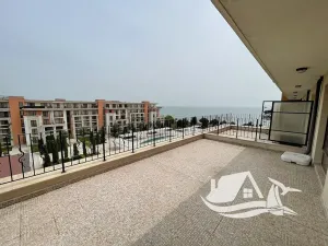 Prodej bytu 3+kk, Sveti Vlas, Bulharsko, 115 m2