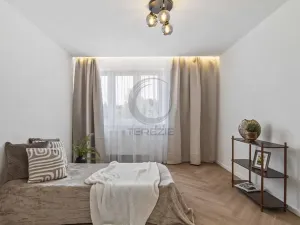 Prodej bytu 3+kk, Praha - Dejvice, Božkova, 81 m2