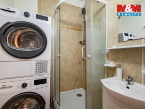 Prodej bytu 2+1, Aš, Hlavní, 51 m2