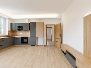 Pronájem bytu 2+kk, Olomouc, Příčná, 51 m2