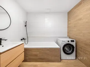 Prodej bytu 2+kk, České Budějovice, 77 m2