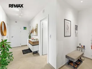 Pronájem bytu 3+kk, Praha - Hloubětín, U Elektry, 80 m2