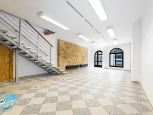 Prodej obchodního prostoru, Kroměříž, Kovářská, 196 m2
