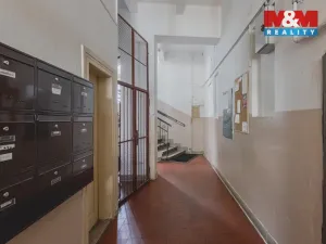 Pronájem bytu 2+1, Plzeň, V Bezovce, 74 m2