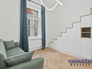 Pronájem bytu 1+kk, Praha - Nusle, Oldřichova, 20 m2