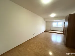 Pronájem bytu 2+kk, Olomouc, Zámečnická, 69 m2
