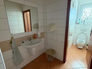Pronájem kanceláře, Kroměříž, Kotojedská, 133 m2