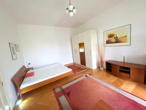 Pronájem bytu 2+kk, Praha - Vinohrady, Balbínova, 55 m2