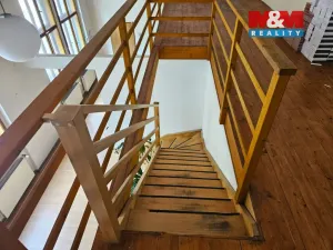 Pronájem kanceláře, Praha - Smíchov, U Nikolajky, 228 m2
