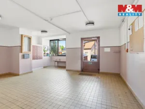 Prodej bytu 2+1, Kralupy nad Vltavou - Lobeček, Krakovská, 40 m2