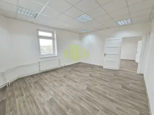 Pronájem kanceláře, Olomouc, U solných mlýnů, 120 m2