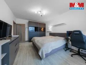 Pronájem bytu 2+1, Karlovy Vary - Bohatice, Ostrovská, 68 m2
