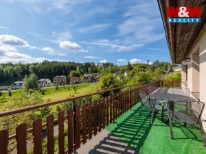 Prodej rodinného domu, Karlovy Vary - Hůrky, 250 m2