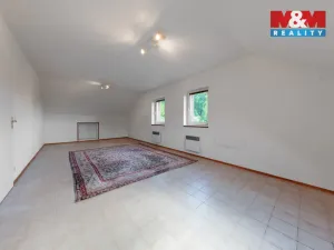Prodej rodinného domu, Karlovy Vary - Hůrky, 250 m2