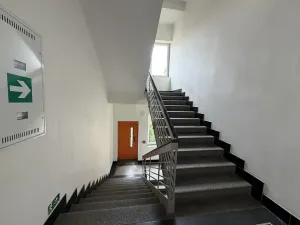 Pronájem bytu 2+kk, Praha - Holešovice, Tusarova, 64 m2