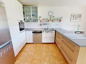 Pronájem rodinného domu, Psáry, U Potoka, 163 m2