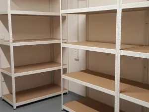 Pronájem skladu, Praha - Strašnice, Slapská, 12 m2