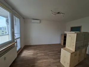Pronájem bytu 3+1, Olomouc, Jeremiášova, 74 m2
