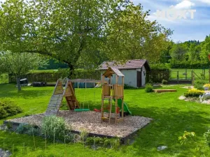 Prodej chalupy, Brloh, 162 m2