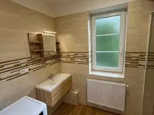 Pronájem bytu 4+kk, Praha - Kobylisy, Klíčanská, 93 m2