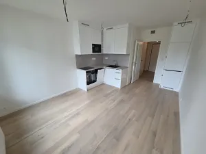 Pronájem bytu 1+kk, Praha - Chodov, Komárkova, 30 m2