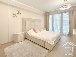 Pronájem bytu 4+kk, Praha - Karlín, U Mlýnského kanálu, 120 m2