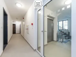 Prodej bytu 1+kk, Praha - Smíchov, Pod Barvířkou, 44 m2
