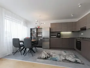 Prodej bytu 3+kk, Kladno, Italská, 69 m2