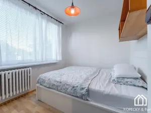 Prodej bytu 2+1, Praha - Kamýk, Písnická, 40 m2