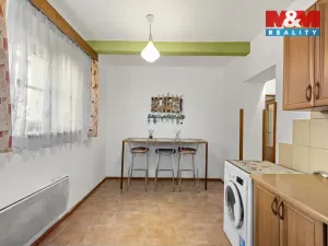 Prodej bytu 2+1, Polička - Horní Předměstí, E. Beneše, 64 m2
