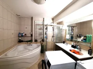 Pronájem bytu 4+1, Chrudim, Palackého třída, 133 m2