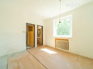 Prodej rodinného domu, Karviná, nám. Ondry Foltýna, 180 m2