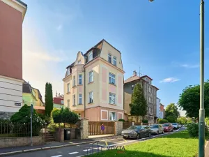 Prodej bytu 2+1, Karlovy Vary, Anglická, 48 m2