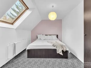 Prodej rodinného domu, Vysoká nad Labem, 280 m2