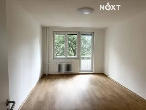 Pronájem bytu 2+1, Jindřichův Hradec, sídliště Vajgar, 65 m2