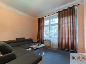 Pronájem bytu 2+1, Karlovy Vary, Moskevská, 60 m2