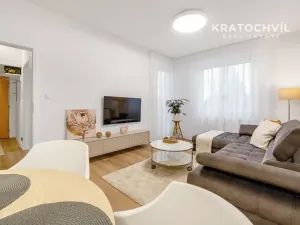 Prodej bytu 2+kk, Vestec, U Strouhy, 41 m2