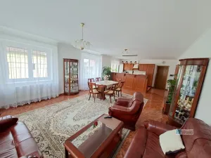 Prodej rodinného domu, Poříčany, U Koupaliště, 200 m2